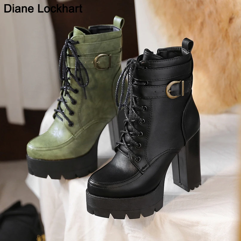 Schwarze Plateau-Kampfstiefeletten für Damen, runde Zehen, Schnallenriemen, Damen-Schnürschuhe, Winter-Biker-Stiefel, Motorrad-Bottes, 41 42