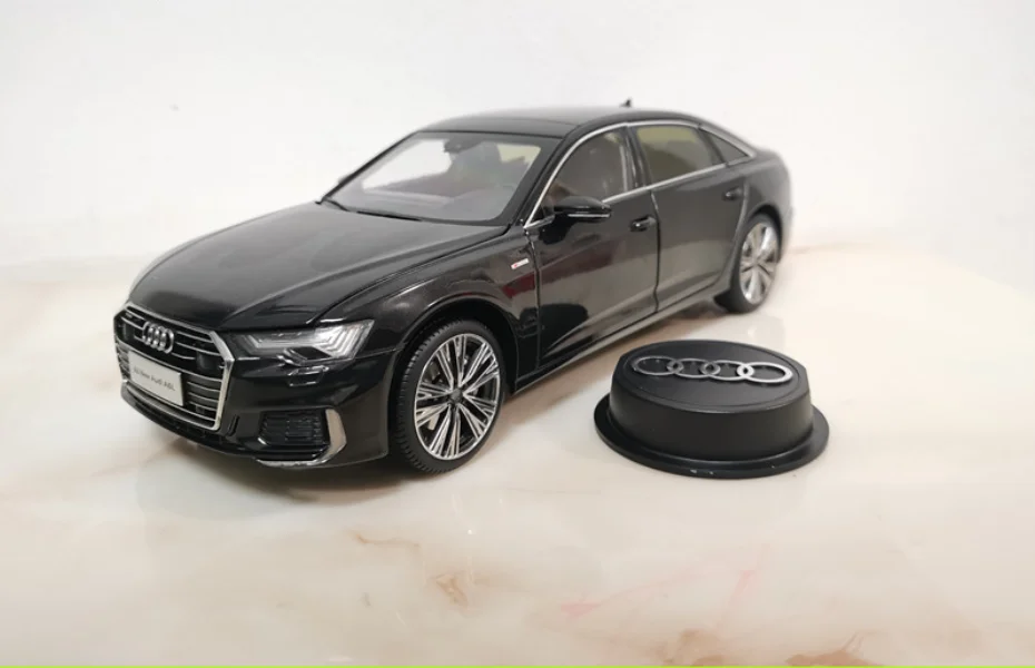 Original Faw Audi A6l 2019 1/18 Maßstab Hochdetailliertes Legierungs-Druckguss-Modellauto für Erwachsene Sammlerstück Dekoration Image
