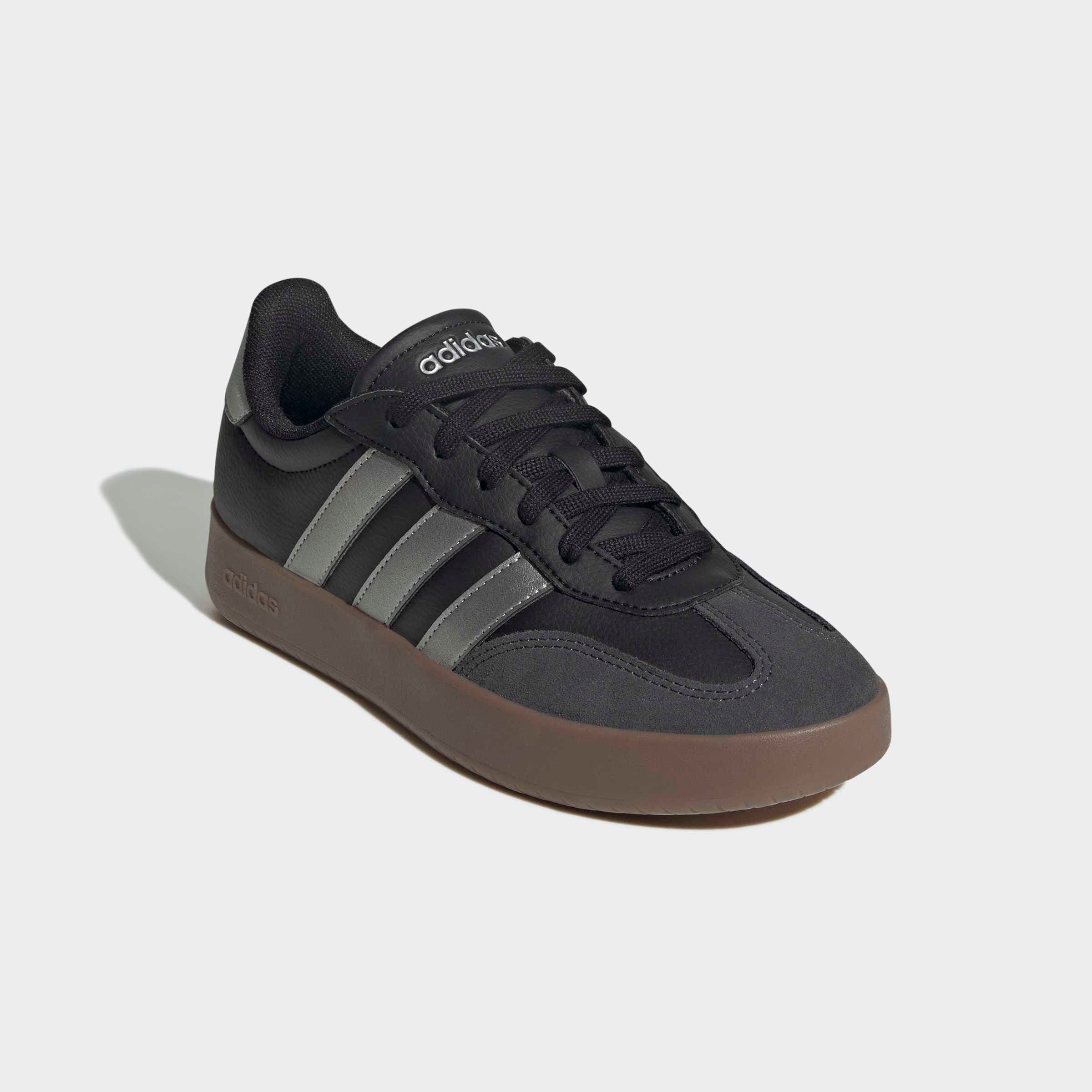 Sneaker ADIDAS SPORTSWEAR "BARREDA", Damen, Gr. 39, core schwarz, silber metallic, carbon, Leder, Synthetik, Schuhe Sneaker, inspiriert vom Design des adidas Handball Spezial