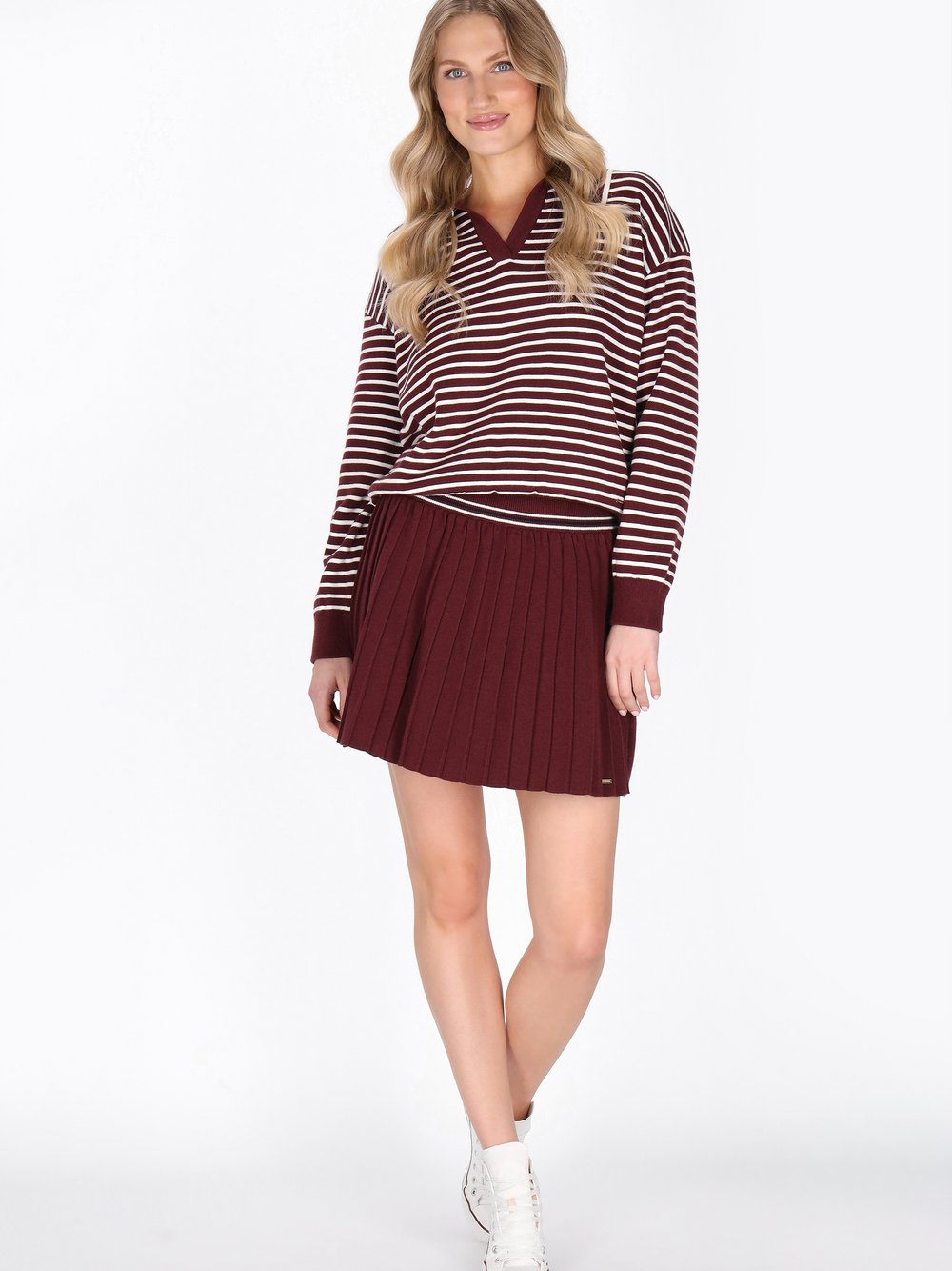 Dreimaster Rock Damen rot, XL/XXL