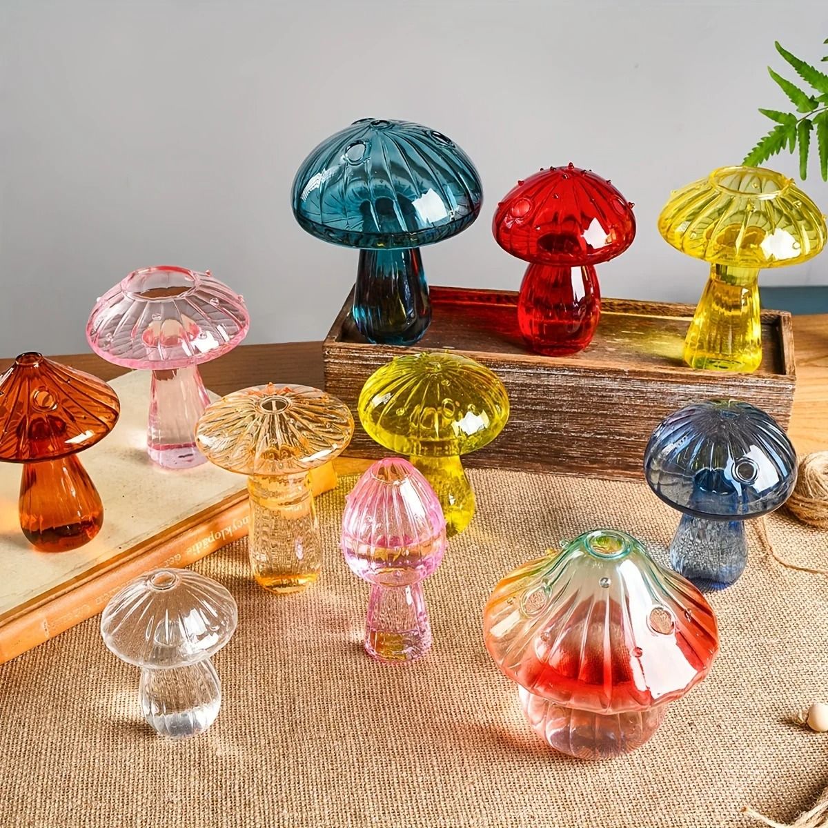 Colorful Mushroom Glass Hydroponic And Aromatherapy Vase red