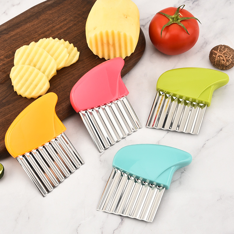 Stainless Steel Potato Cutter, Wolf Tooth Potato Cutter, Wavy Potato Knife, French Fries Cutter For Perfect Slicing green
