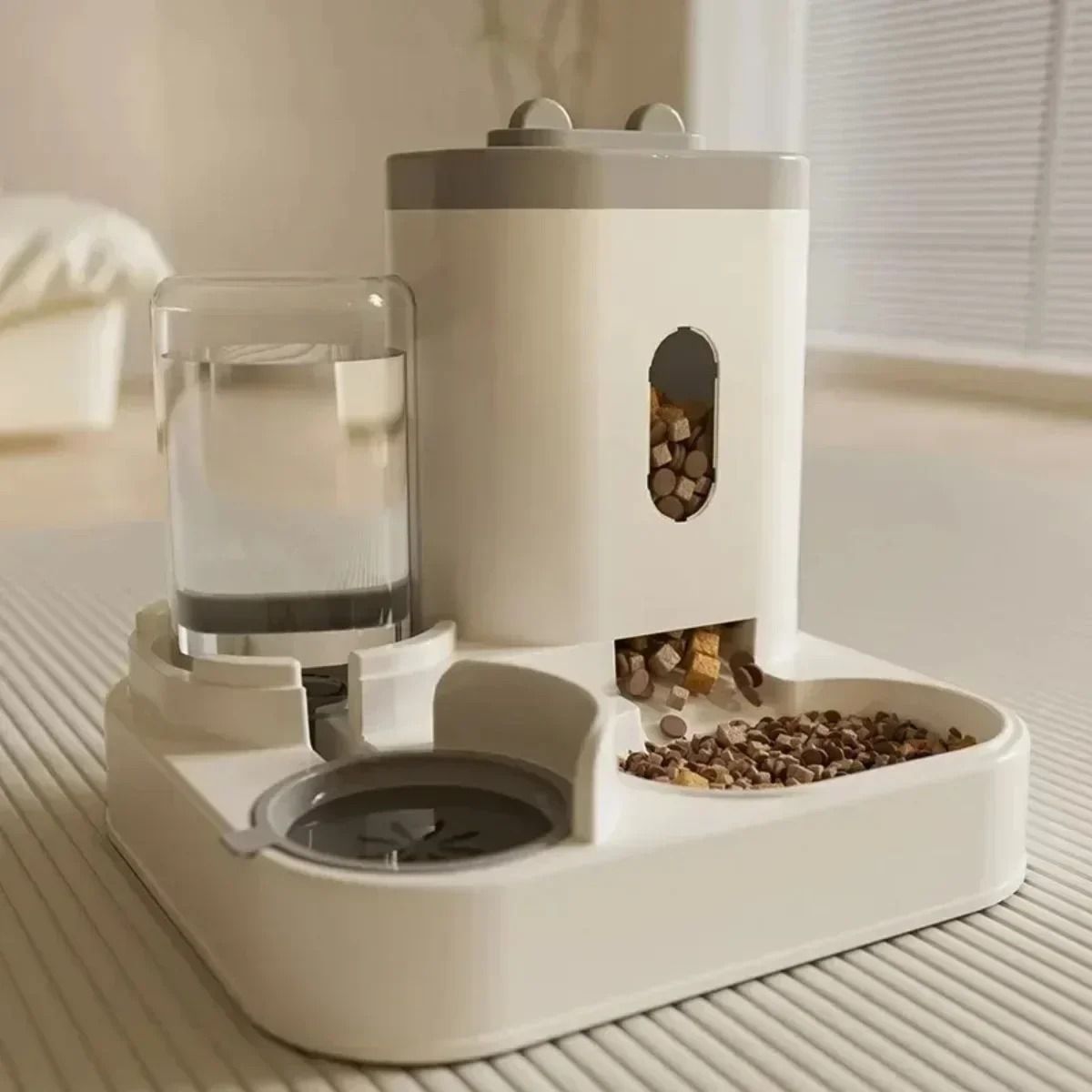 Large Capacity Automatic Pet Feeder And Water Fountain Set white