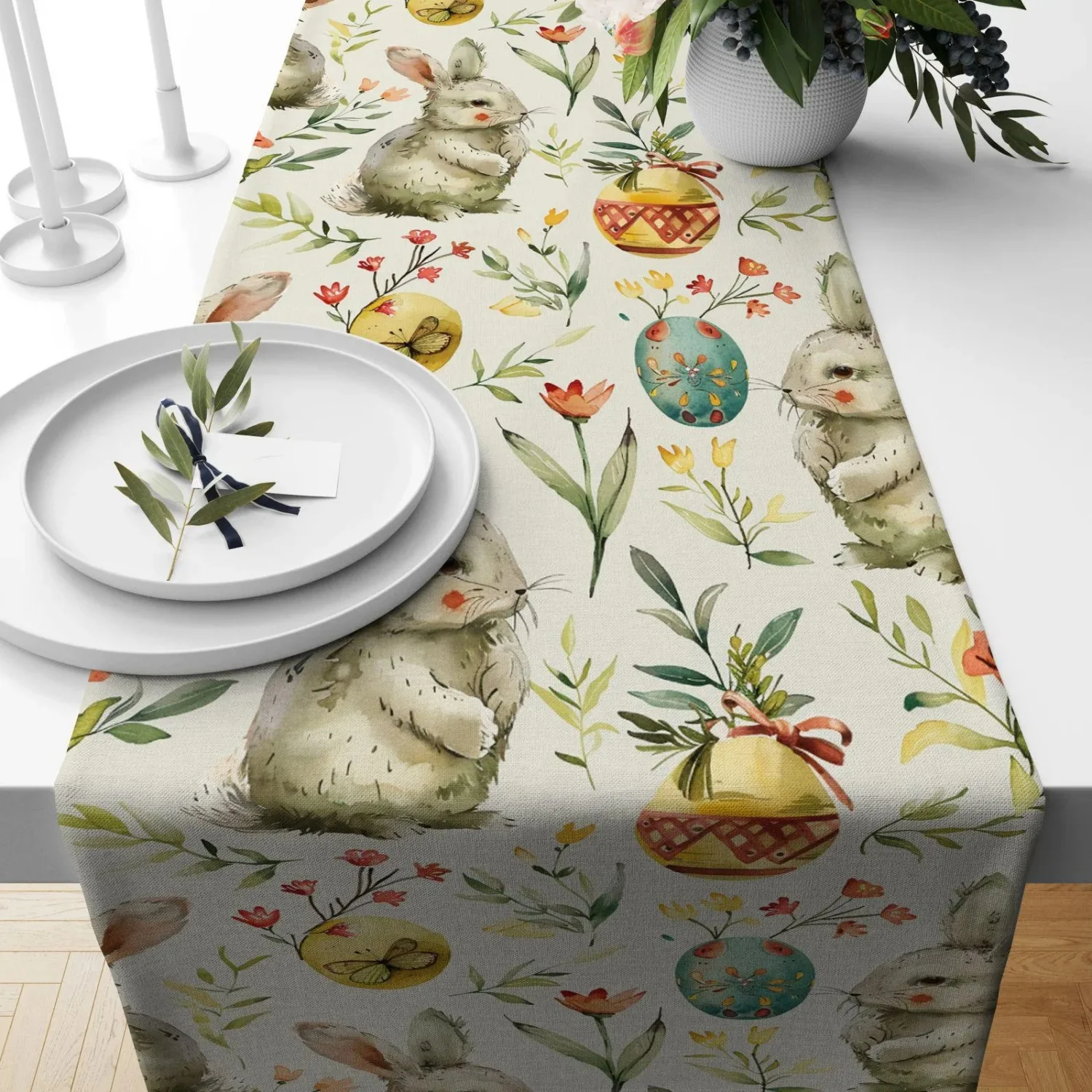 Niedlicher Osterhasen-Tischläufer, Pastell-Frühlingsdekoration, Happy Egg-Aufdruck, skurrile Feiertagsessen, festliches Küchenleinen Image