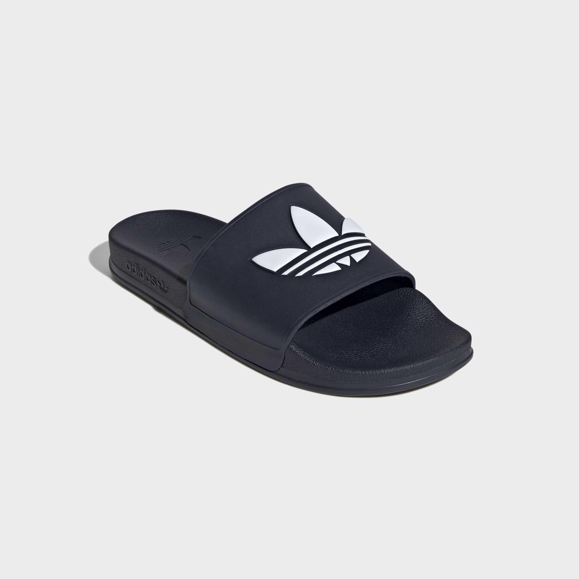 Badesandale ADIDAS ORIGINALS "ADILETTE OG CF BADESCHLAPPEN", Herren, Gr. 42, collegiate navy, ftwr weiß, collegiate navy, Synthetik, Schuhe, Badelatschen