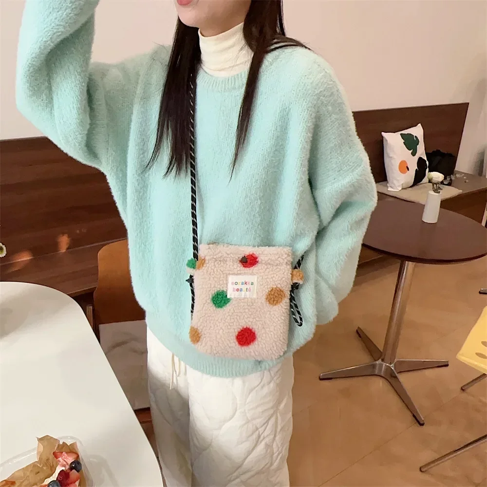 Süße rosa Plüsch-Punkt-Umhängetasche für Damen, Mini-Umhängetasche, Handy-Geldbörse, Handtasche Image