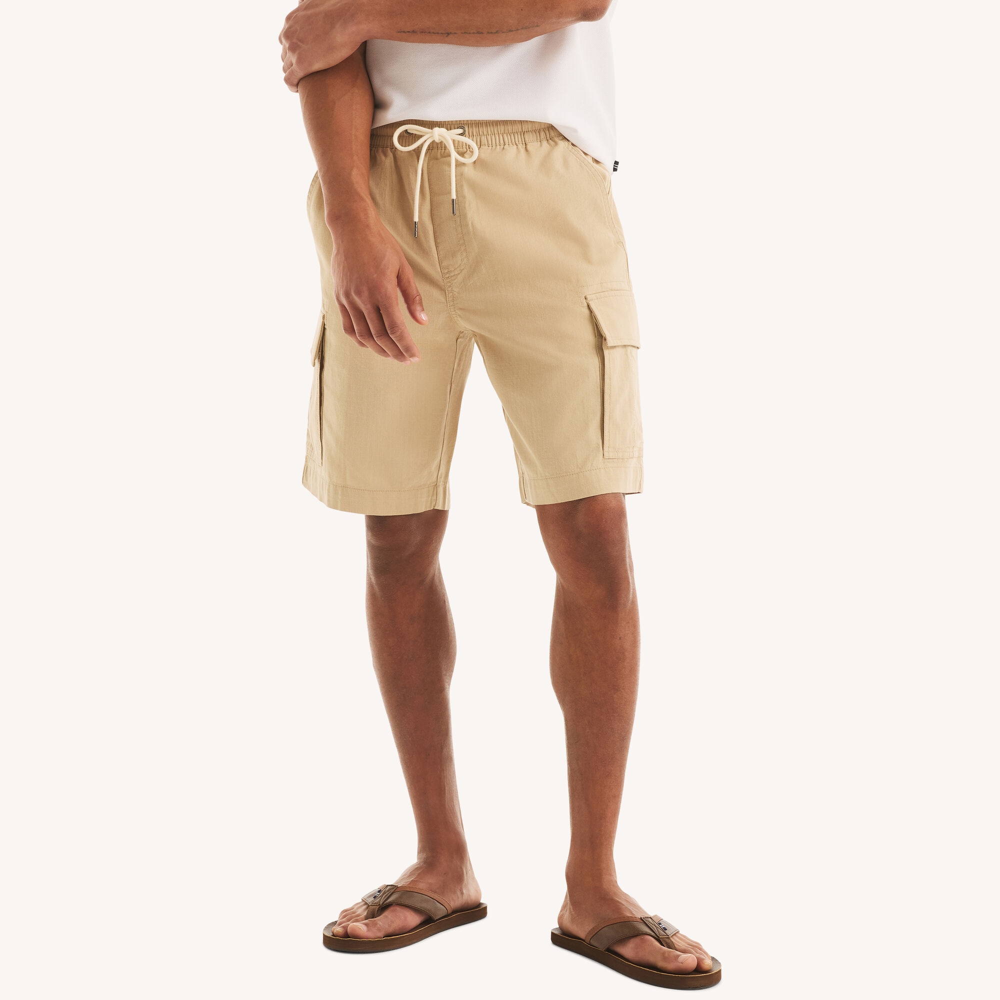 Nautica Men's 9.5" Chambray Pull-On Cargo Short 229 (Safari), M