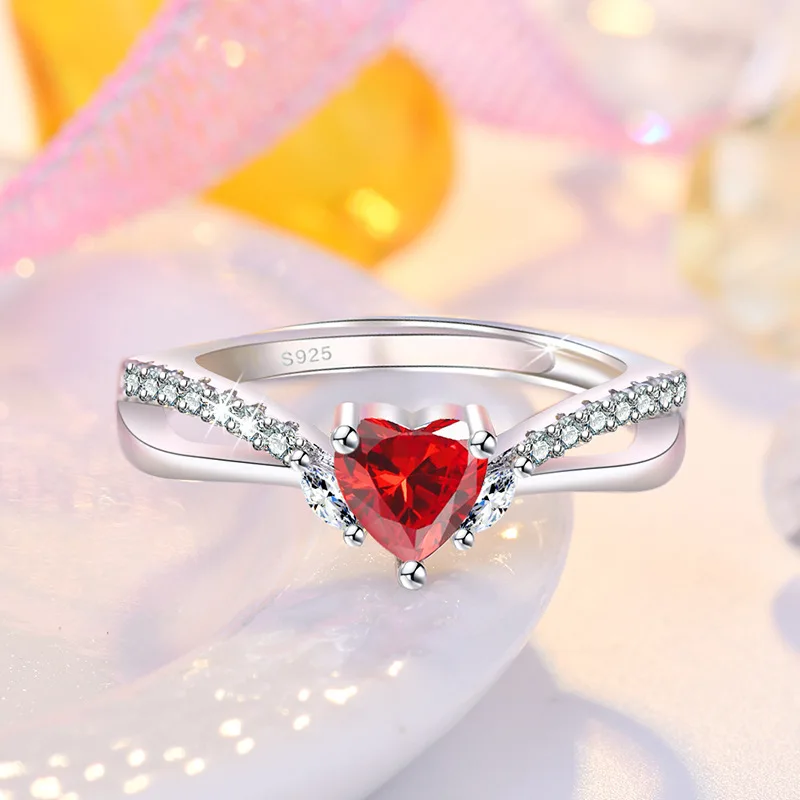 Nuovo anello in argento sterling 925 con zircone 5A Anello di lusso classico per gioielli da sposa Anello di fidanzamento per feste di moda per le donne di alta qualità