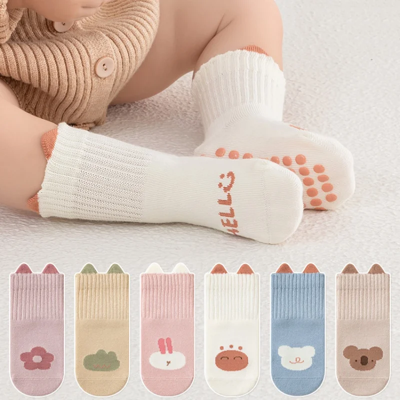 Kinder-Bodensocken, Cartoon-weiche Baby-Kleinkind-Innensocken, rutschfeste Laufsocken für Jungen und Mädchen, Frühling, Herbst, Schulsportsocken Image