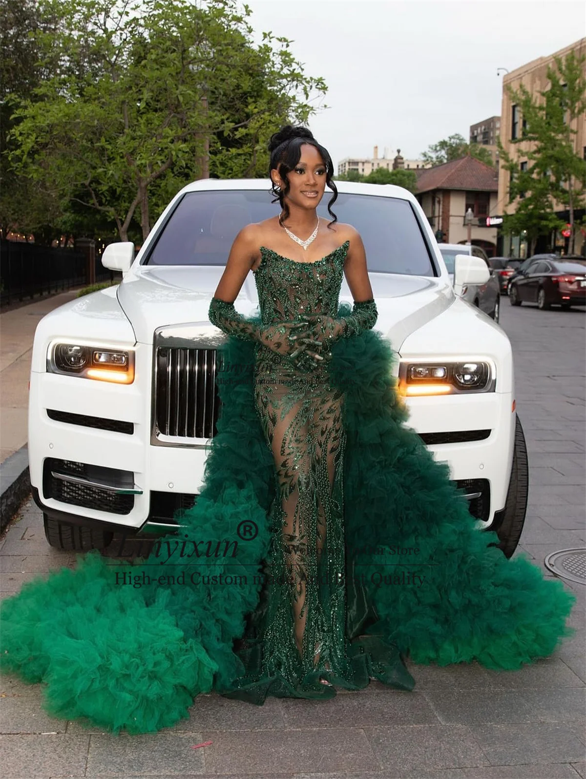 Glitzernde Pailletten-Meerjungfrau-Abschlussballkleider, individuelle Rüschen, Zug-Abendkleider, glitzernde Perlenkristalle, Aso Ebi-Hochzeitskleid Image