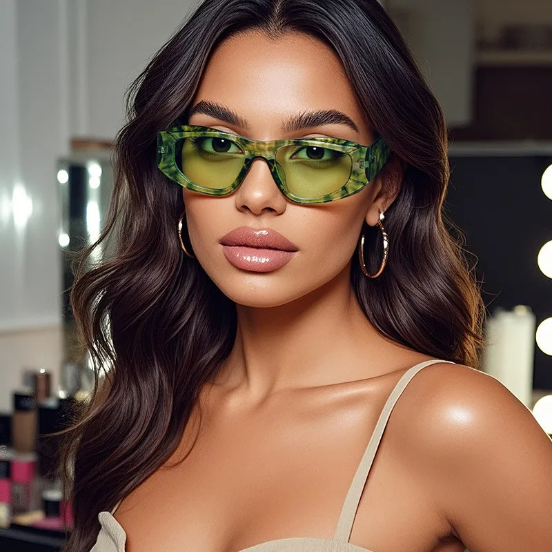Klassische Unisex-Sonnenbrille, trendige Sonnenbrille für Männer und Frauen, Reisen, Driving Shades, Markendesigner-Brillen Image