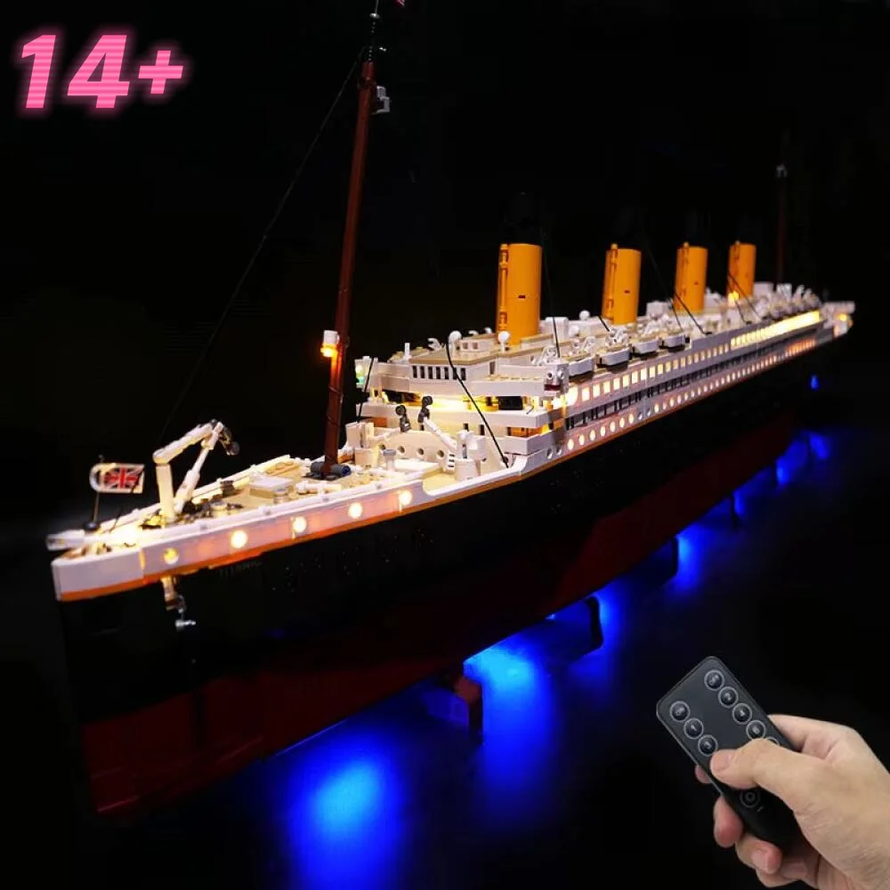 Auf Lager: Heimdekoration 9090 Teile 1,35M Großes Titanic Kreuzfahrtschiff-Modell 10294 für Kinder Halloween Weihnachten Geburtstagsgeschenke Image