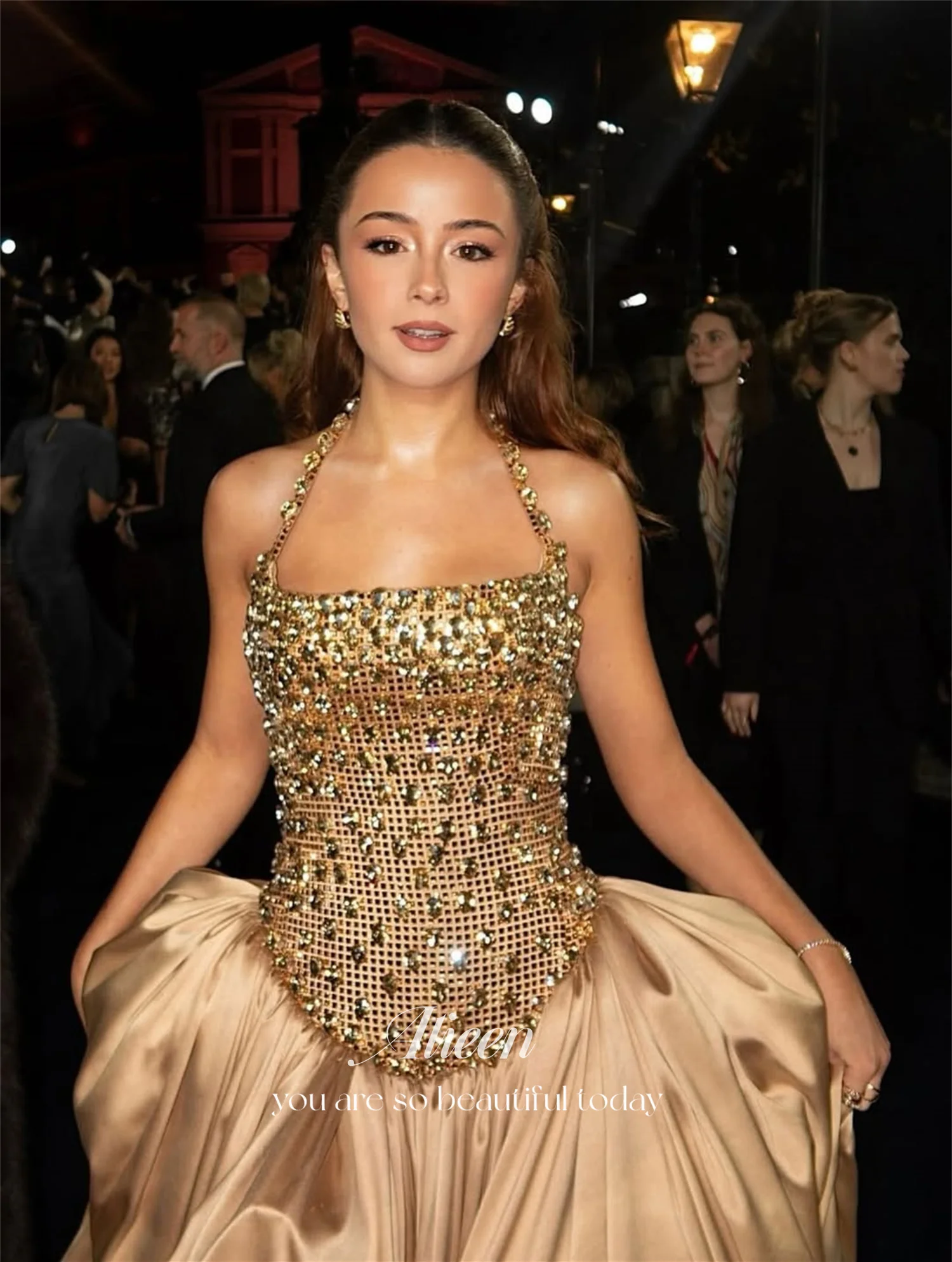 Aileen Satin Women Evening Dress فساتين سهرة Gold Luxurious Women's Evening Dresses for Special Occasions Customized Prom Brands