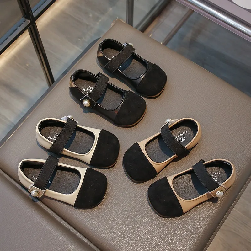 Kinder tanzen Schuhe einfache weiche Sohle Mädchen Prinzessin Lederschuhe süß elegant 2024 neue Mode Kinder flache Schuhe Klett verschluss