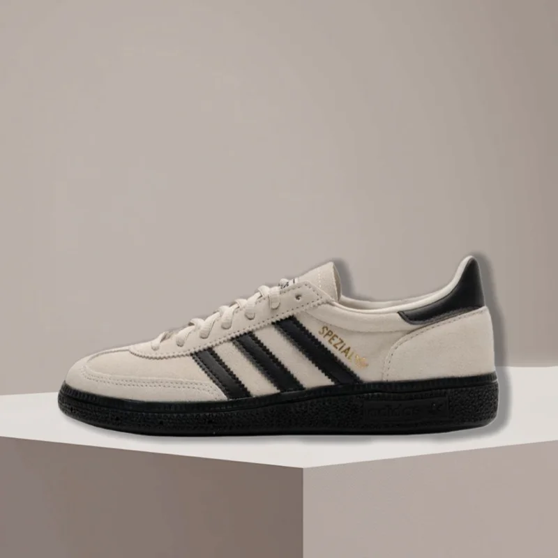 adidas Originals HANDBALLSPEZIAL Bequeme und vielseitige, rutschfeste und langlebige Low-Top-Sneaker für Männer und Frauen JR3667
