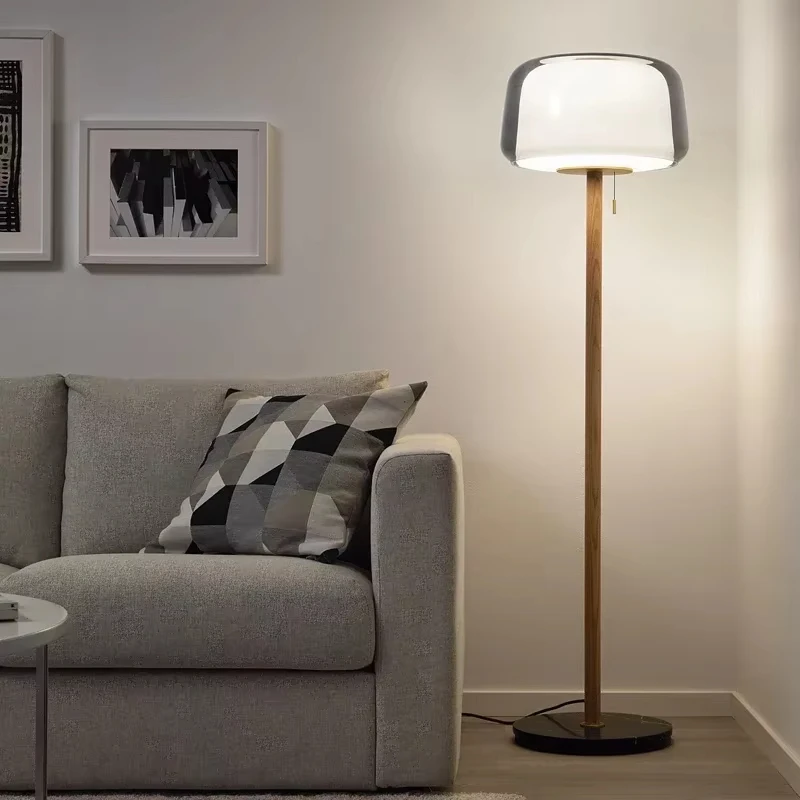 Moderne Glas-Stehlampe, kreative Designer-Stehlampen, Sofa-Seitenbeleuchtung, Wohnzimmer, Schlafzimmer, Nachttischlampe, stehende Leselampe