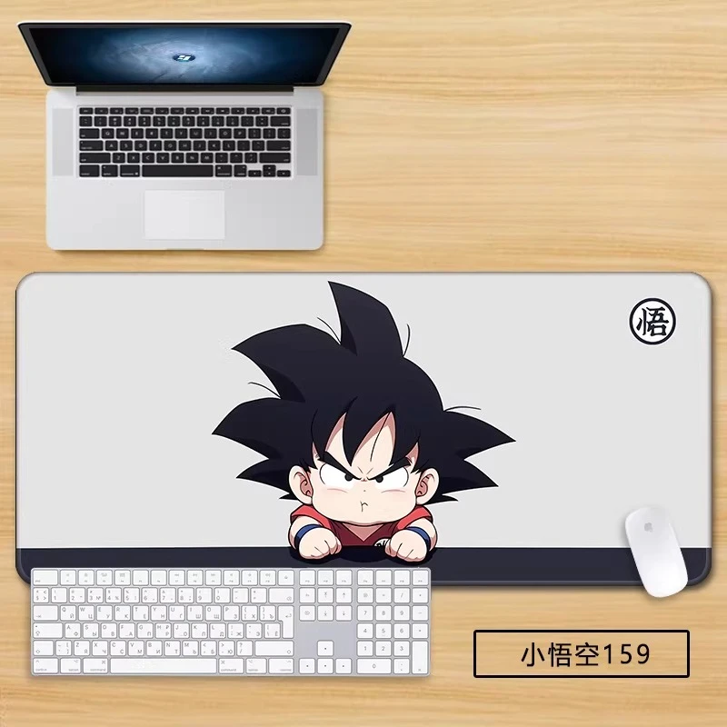 Hochauflösendes, schlichtes Son Goku Mauspad, übergroßes Animation-Mauspad mit Dragon Ball Kakarote-Motiv, kreative Computer-Tastatur- und Büro-Schreibtischunterlage Image