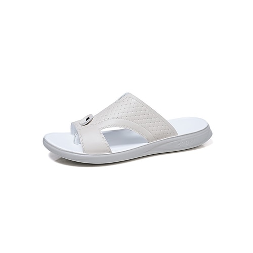 Bequeme und stylische Herren-Sandalen aus Kunstleder für Resort und Pool, perfekt zum Entspannen am Pool oder für den Urlaub im Resort. Image