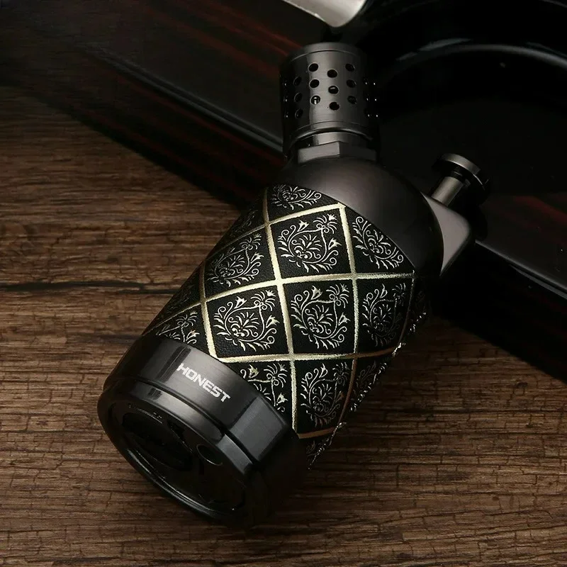 HOEST Neues winddichtes Four Dash, kreatives und personalisiertes Butan-Zigarrenfeuerzeug mit blauer Flamme, dekoratives Feuerzeug-Geschenk Image