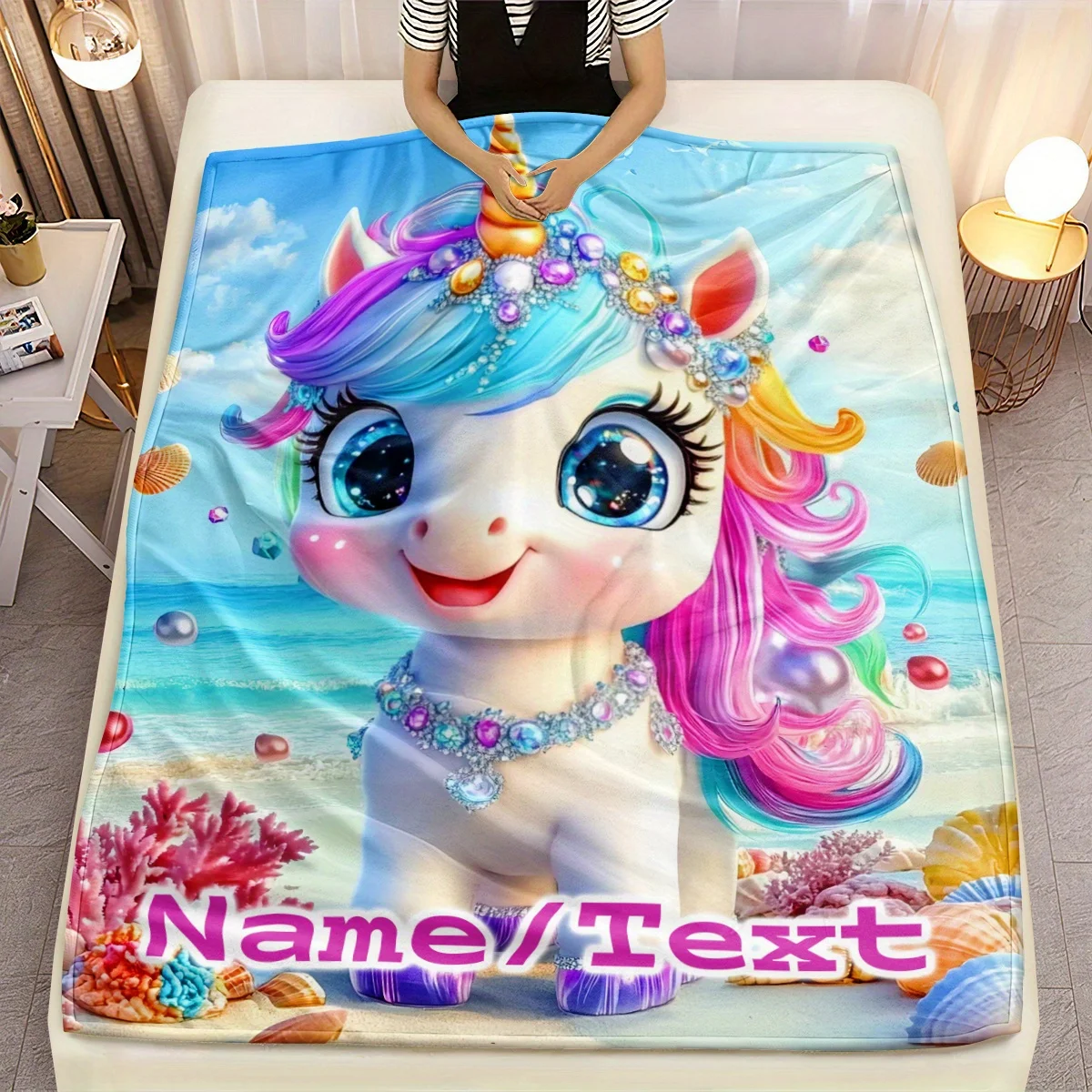 Individueller Name, verspielte Strandpferddecke, leichte Flanellbettwäsche, geeignet für Schlafsofas, Reisen und Camping Image