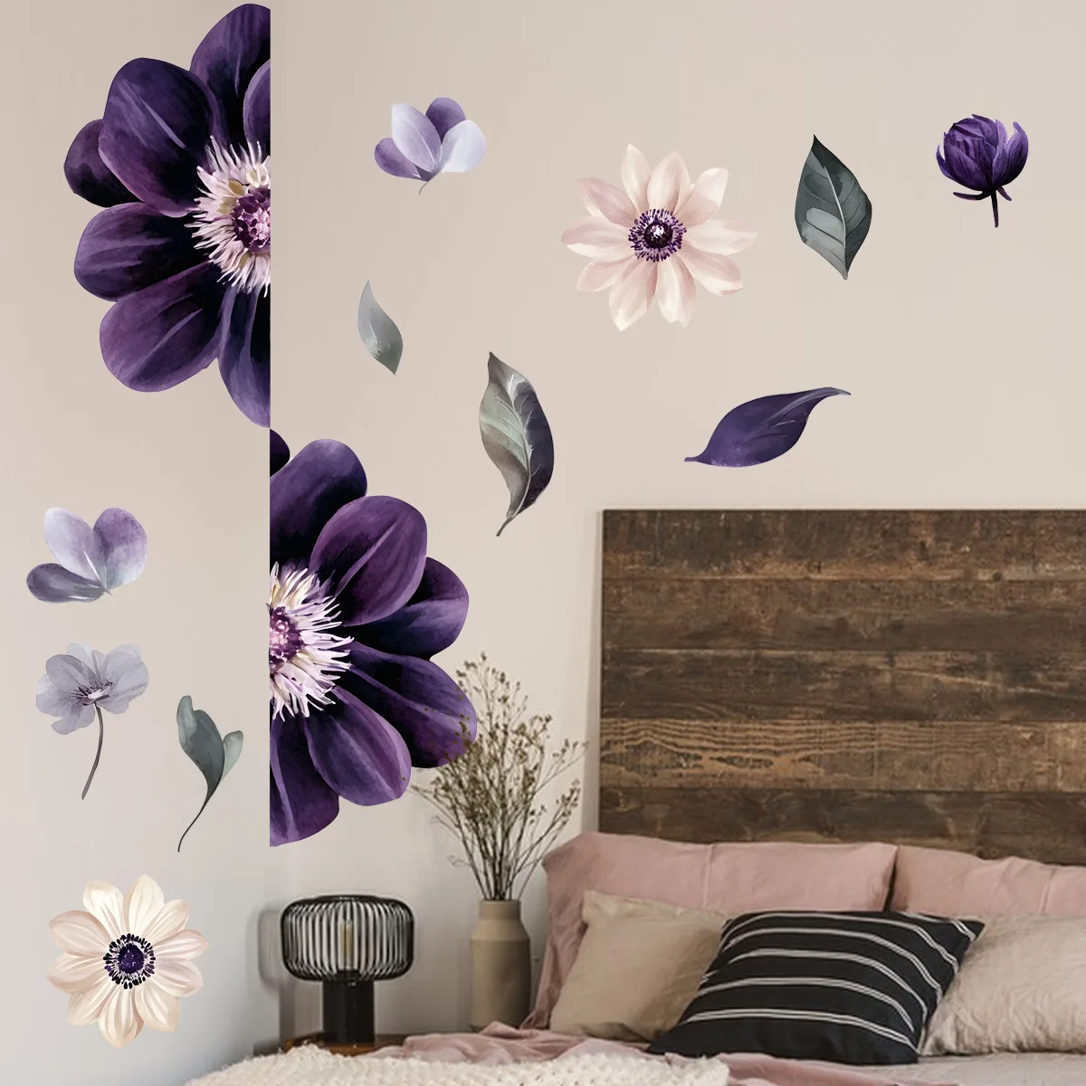 Lila Blumen Wandaufkleber für Wohnzimmer Schlafzimmer Hintergrund Wanddekoration Mädchenzimmer Home Dekorative Aufkleber Wandtattoos