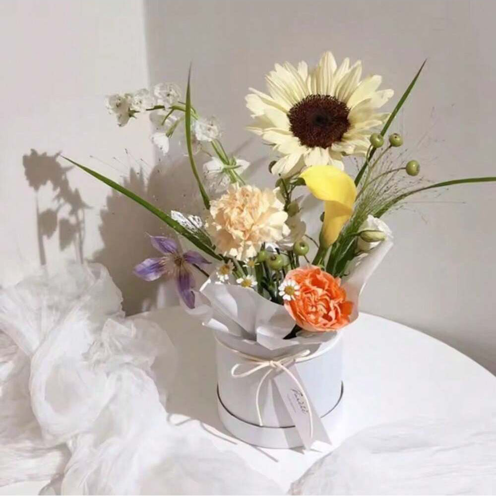 Round Flower Box, Cardboard Gift Boxes For Weddings, Rose Packaging For Valentine's Day Gifts black