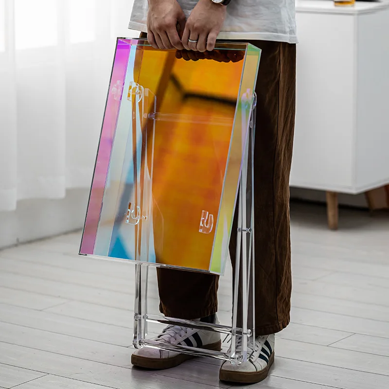 Tragbarer klappbarer kleiner Tisch aus Acryl, transparenter Haushalts-Beistelltisch, Balkon, Wohnzimmer, Kaffee, Acryl-Couchtisch Image