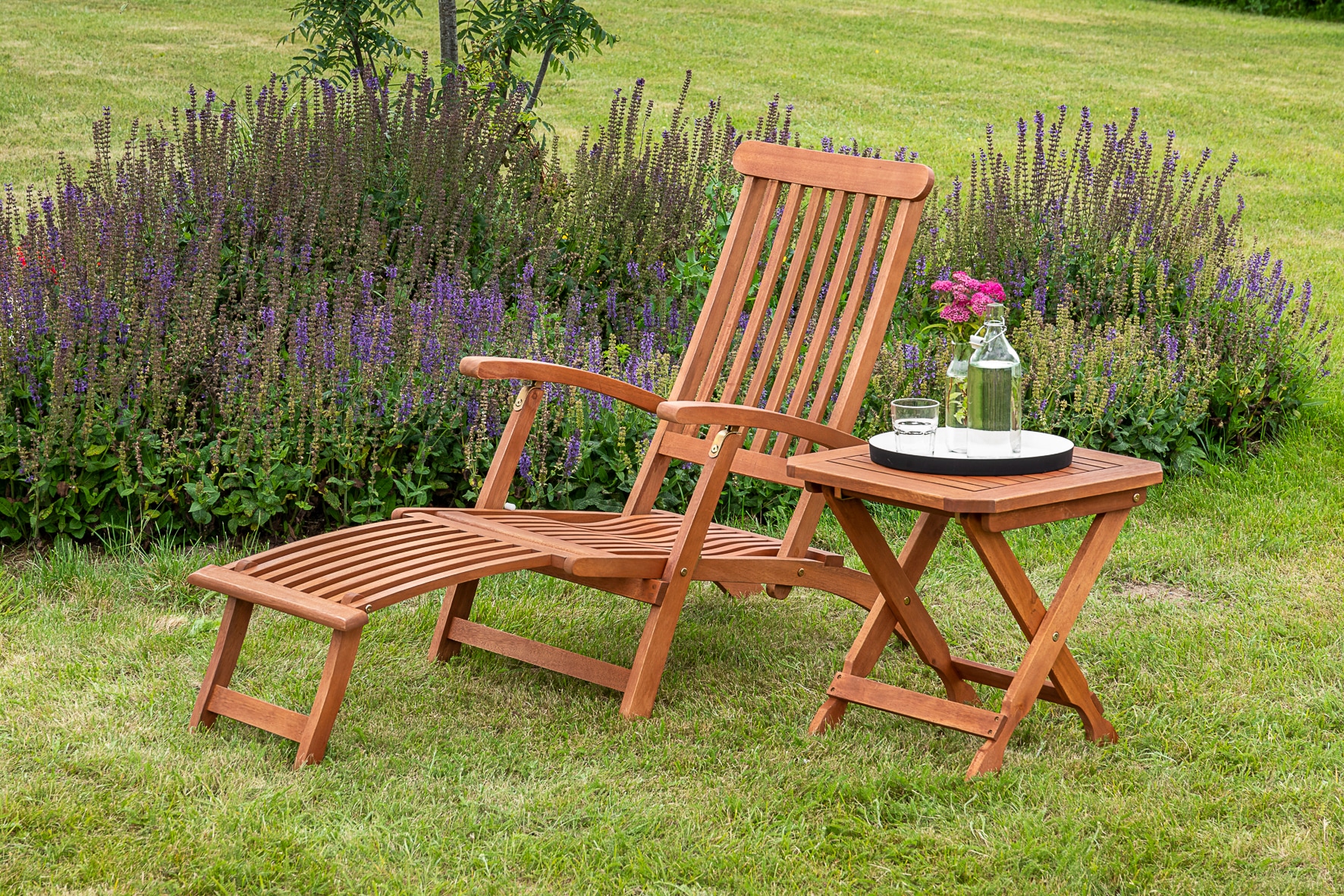 Gartensessel MERXX "Deckchair", braun, B:58cm H:92cm T:144cm, Eukalyptusholz FSC Mix 70%, Sessel, inkl. Klapphocker