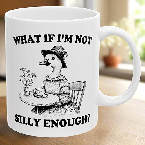 Witzige Geschenktasse: „Was, wenn ich nicht albern genug bin?" Lustige Gans – einzigartige Kaffeetasse für Tierliebhaber und Humorfans Image