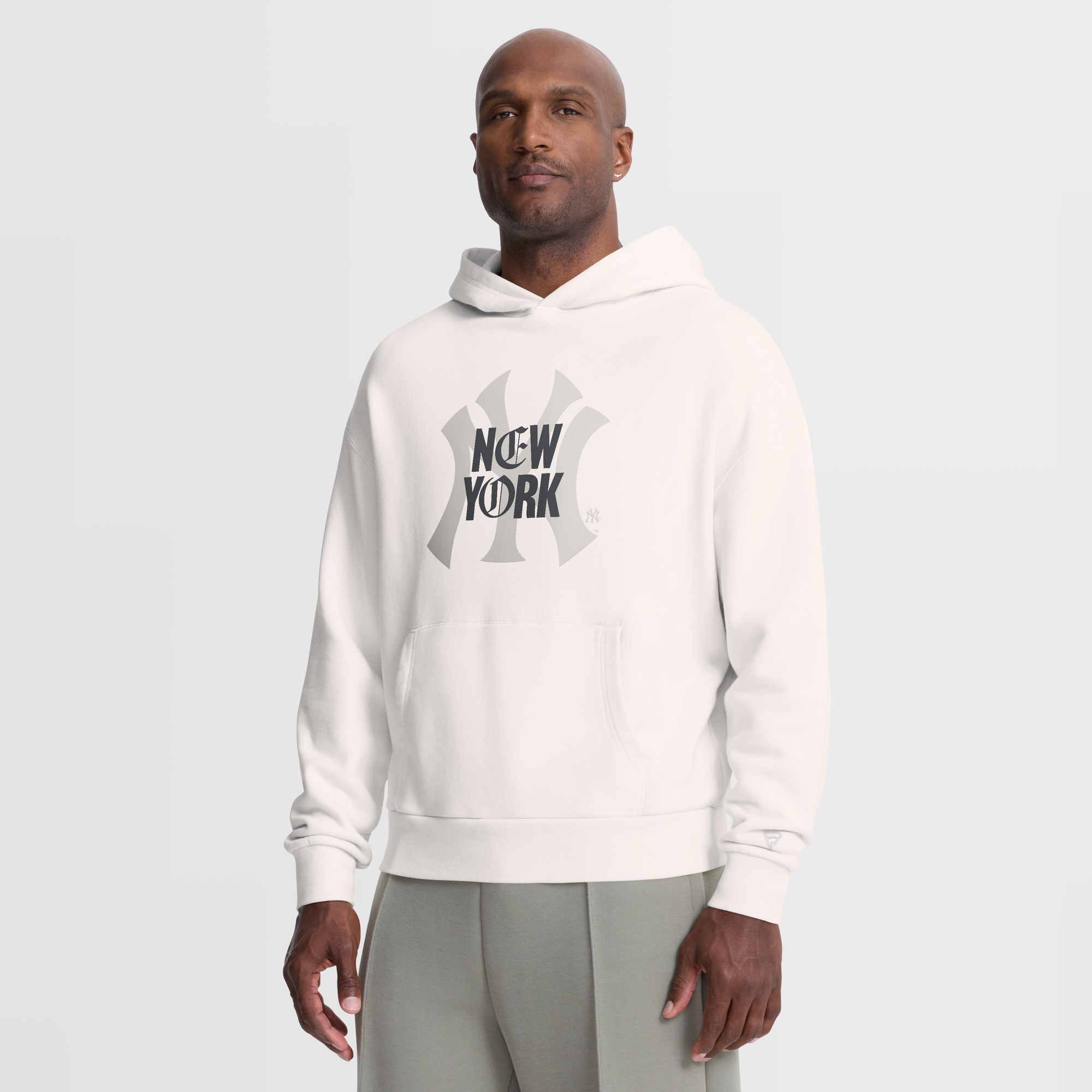 "New York Yankees Elements Type Play Hoodie – Herren" Image