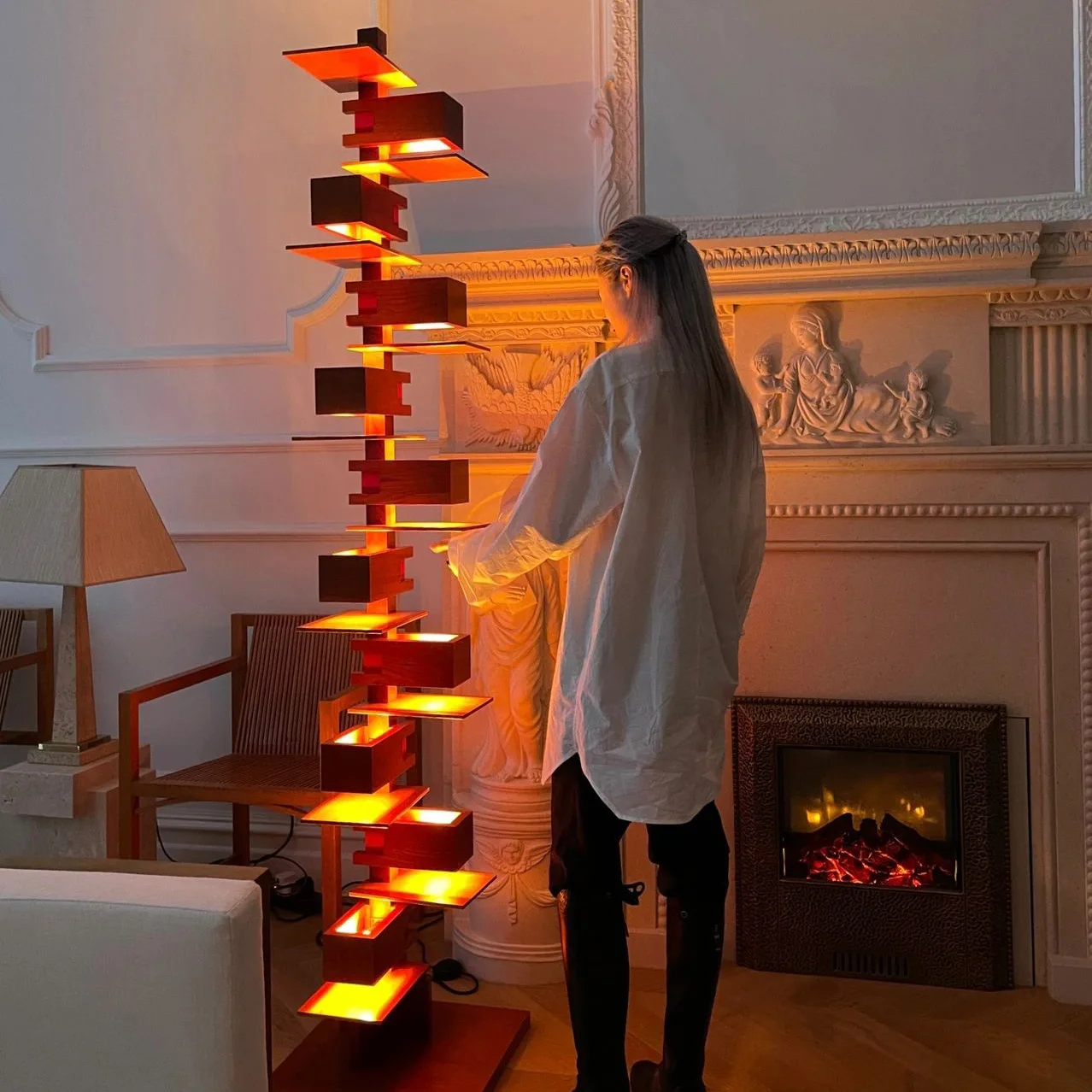 Italienische Designer-Stehlampen, kreative hohe Stehlampe für Wohnzimmer, Schlafzimmer, Nachttisch, Hotel-Dekoration, Villa, LED-Eck-Stehlampe