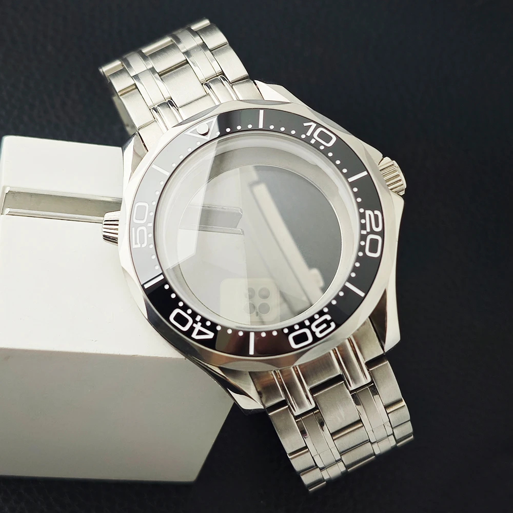 Luxusmarken 42mm Herrenuhrengehäuse Kompatibel mit NH34/NH35/NH36 Uhrwerken Saphir Armbanduhr-Zubehör Uhrenbox Image