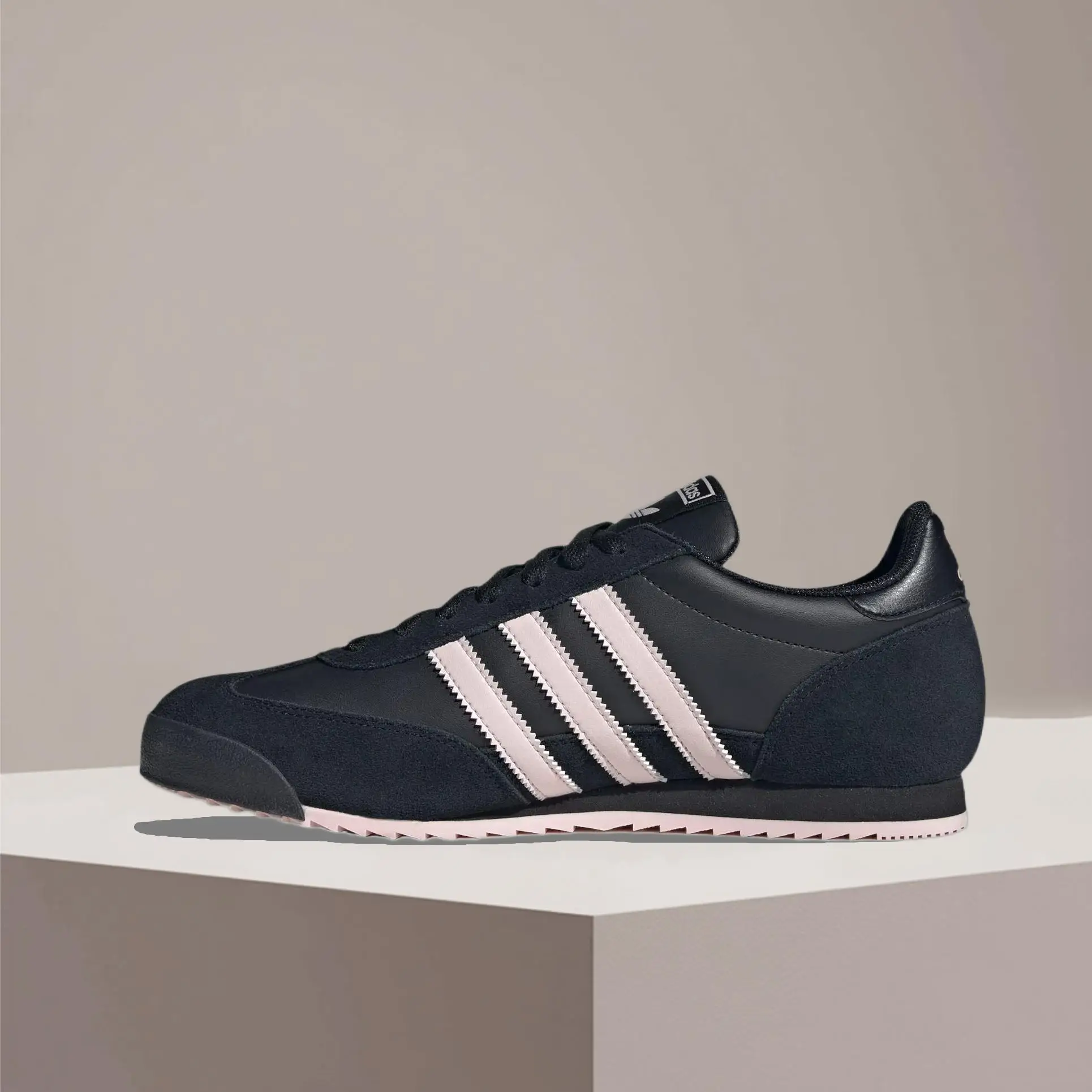 Adidas R71 Unisex Retro Classic Multifunktionale Rutschfeste Langlebige Casual Skate-Schuhe K18874