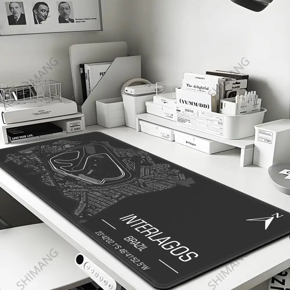 Neu eingetroffen: Formel-1 Racing Circuit Mauspad für den Schreibtisch, niedliches HD-Schreibtischunterlage, erweiterte Gaming-Tastaturmatten, großes Gamer-Mauspad, 90 x 40 cm Image