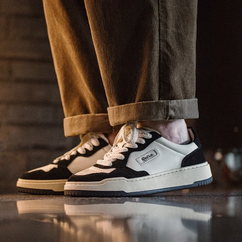 Maden Neue lässige Low-Top-Sneaker mit Schwarz-Weiß-Spleißigkeit für Herren, vielseitige Sportschuhe für den Herbst, Schnür-Skateboard-Schuhe