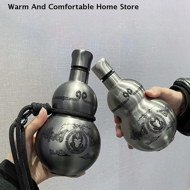 Tragbare Wasserflasche im Wukong-Stil – 500ml Edelstahl-Isolierbecher, Schwarze Spiel-Rollenspiel-Sportflasche Image
