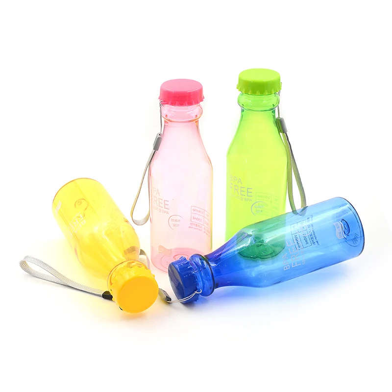 Leichte und langlebige Trinklösung, 500 ml, BPA-freie tragbare Wasserflasche, auslaufsicherer Kunststoff-Wasserkocher für Reisen Image