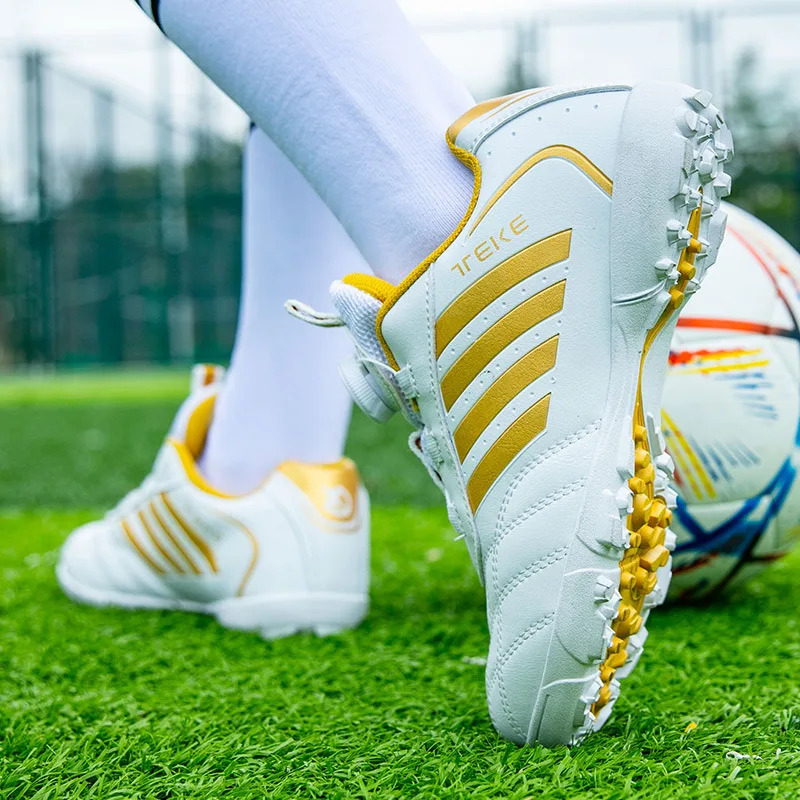 2025 marke Mode kinder Fußball Turnschuhe Größe 28-39 Indoor Rasen Fußball Schuhe Kinder Professionelle Futsal Training Schuhe kind