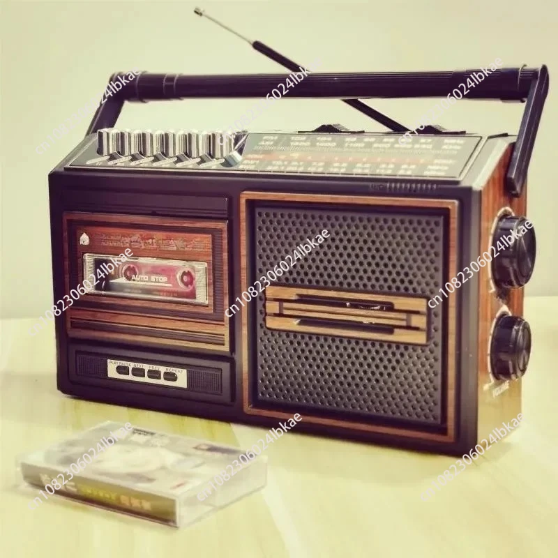 Multifunktionaler tragbarer Kassettenrekorder, Kassettenspieler, Kassettenrekorder, Karteneinführungsabschnitt, Radio für ältere Menschen Image