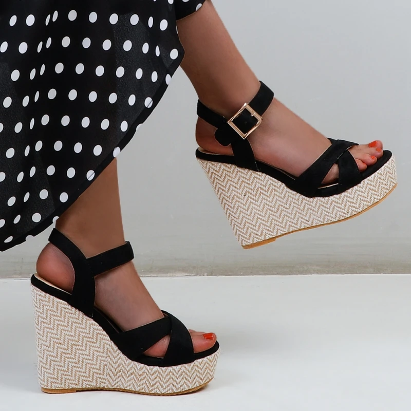 Keile Sandalen Frauen Sommer 2026 Plattform High Heels Gladiator Flip-Flops Schwarz Rosa Gestrickte Party Schuhe Weibliche Große Größe 45