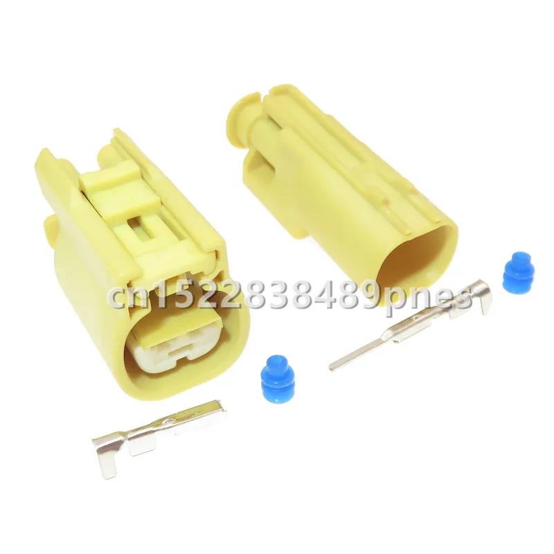 2-polige Kfz-Sitzsteckdose, wasserdichte Autosteckdose 7C83-5524-70 7C82-5524-70 Kfz-Kabelbaumstecker Image