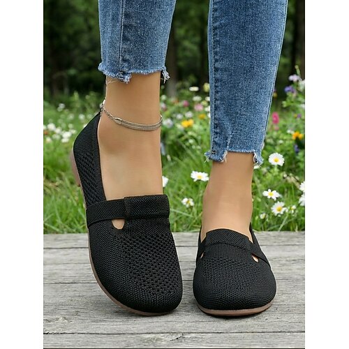 Beige Strickschuhe für Damen in weiter Passform – atmungsaktive, leichte Komfortschuhe für Reisen, Entspannung im Urlaub, Büro und den Alltag. Image