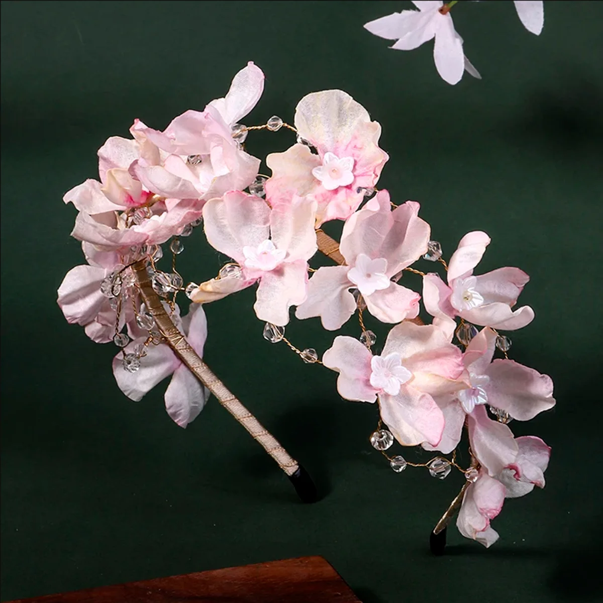 Blume Haarband Braut Haar Schmuck Perle Kristall Stirnband Geburtstag Party Tiara Hochzeit Haar Zubehör Für Frauen Marrige Krone Image