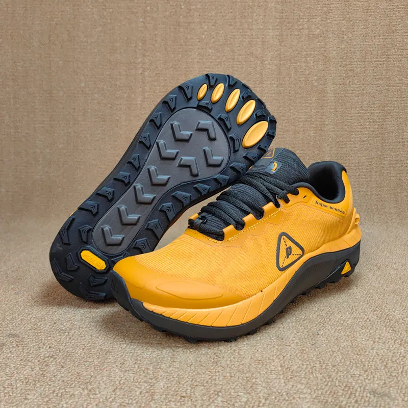 Breite, letzte Offroad-Laufschuhe für Herren mit Mesh-Gewebe, atmungsaktiv und leicht, geeignet für den All-Terrain-Anti-Rutsch-Sport im Freien Image
