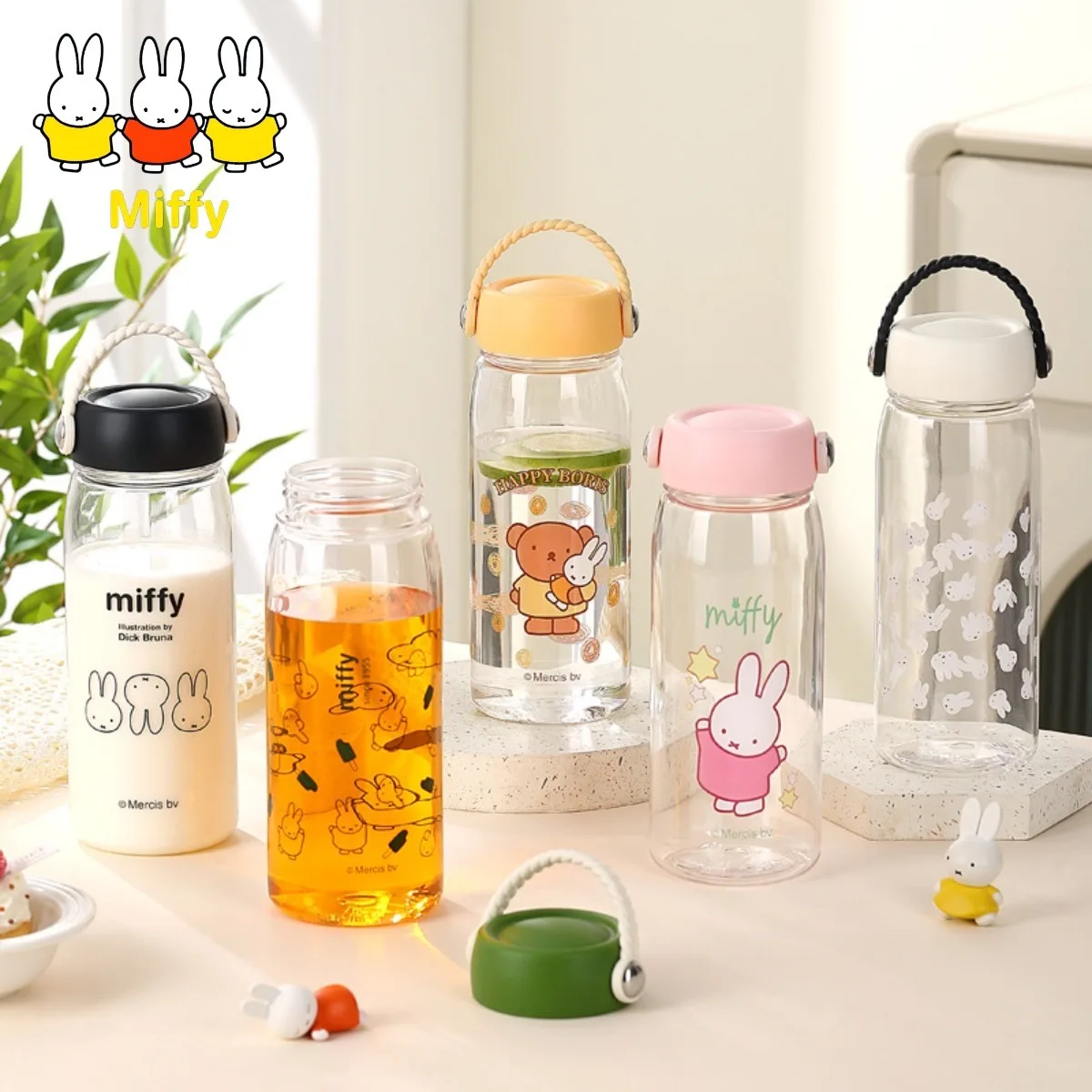Kawaii Miffy Kaninchen Kunststoff Wasser Tasse Niedlichen Cartoon Picknick Griff Saft Tasse Student Tragbare Milch Blume Tee Sport Wasser Flasche Image
