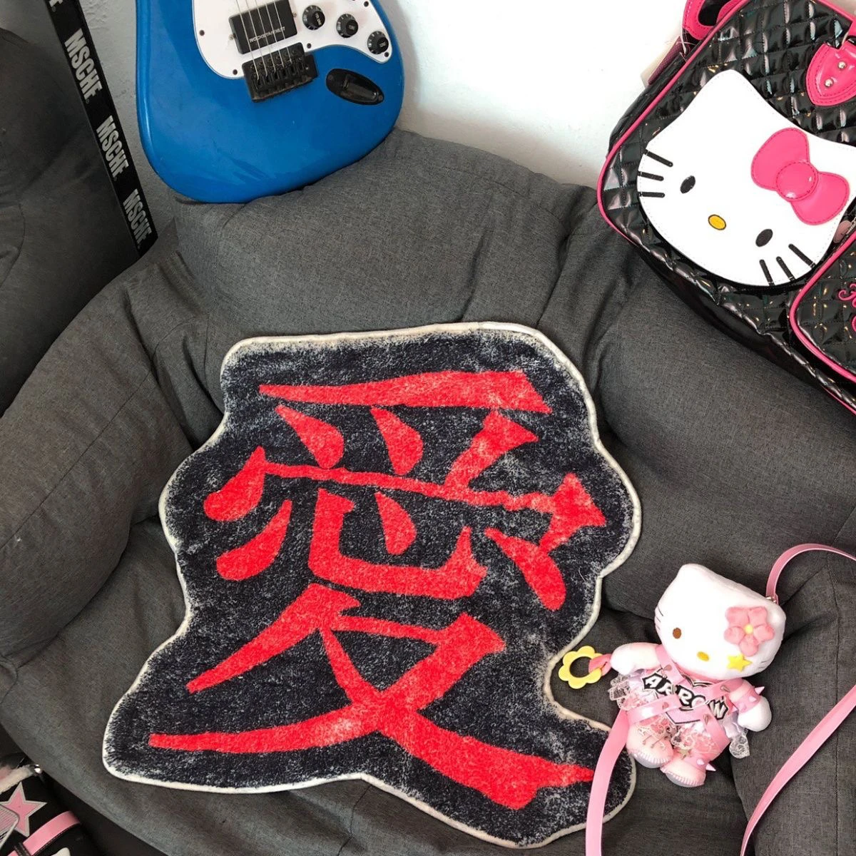 VIKAMA Ins-Style Kunstkaschmir-Teppich, unregelmäßig geformte Bodenmatte für das Wohnzimmer, Schlafzimmer-Nachttischdecke, Heimdekoration Image