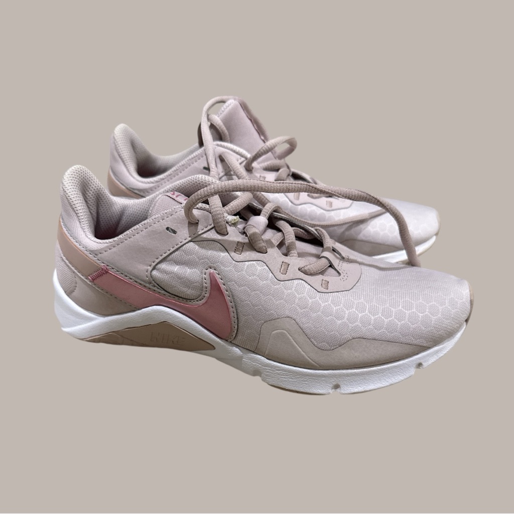 Nike Shoes | Women Nike Tennis Shoes | Color: Pink | Size: 6.5