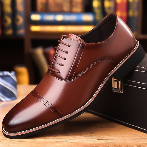 Elegante Herren-Anzugschuhe aus Kunstleder, klassisch und stilvoll für Büro und besondere Anlässe. Image