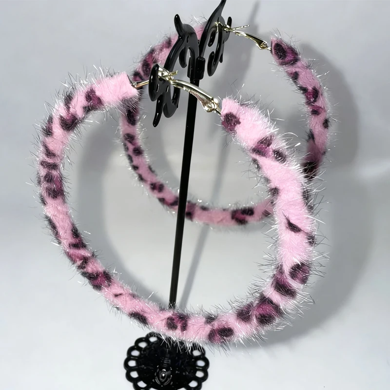 Y2K Schmuck Rosa Leopardenmuster Ohrringe für Frauen Sexy Accessoires Punk Mode Ästhetische Geometrische Ohrringe Gothic Ohrringe