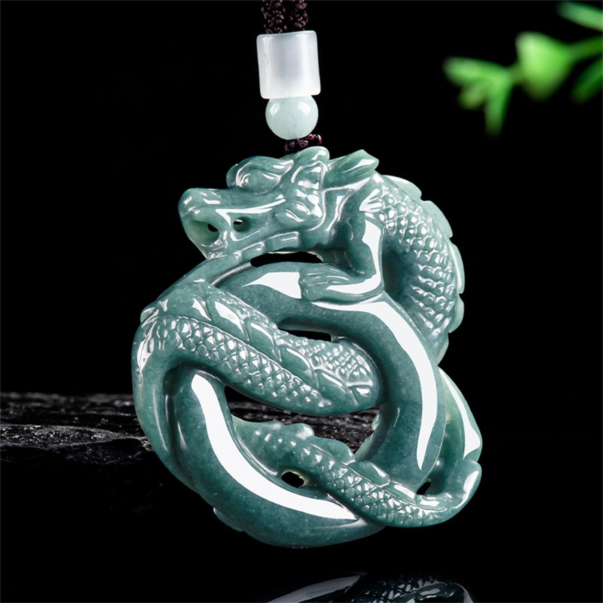 Ciondolo a forma di drago in giadeite guatemalteca blu acquosa naturale di tipo A non trattata, intagliato a mano, giadeite guatemalteca, zodiaco cine